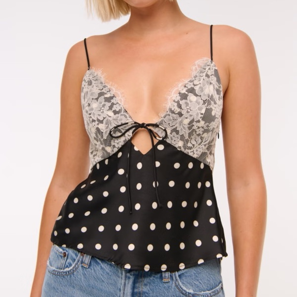 The A&F Bella Tie-Front Cami. Black Polka Dot. Size XXS. Brand New. Lace. Satin.